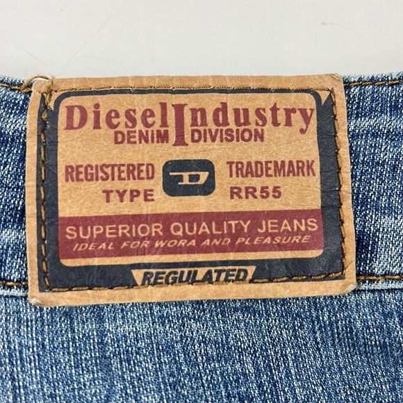 Diesel mid-rise  y2k straight leg denim jeans size 28 - Picture 5 of 13